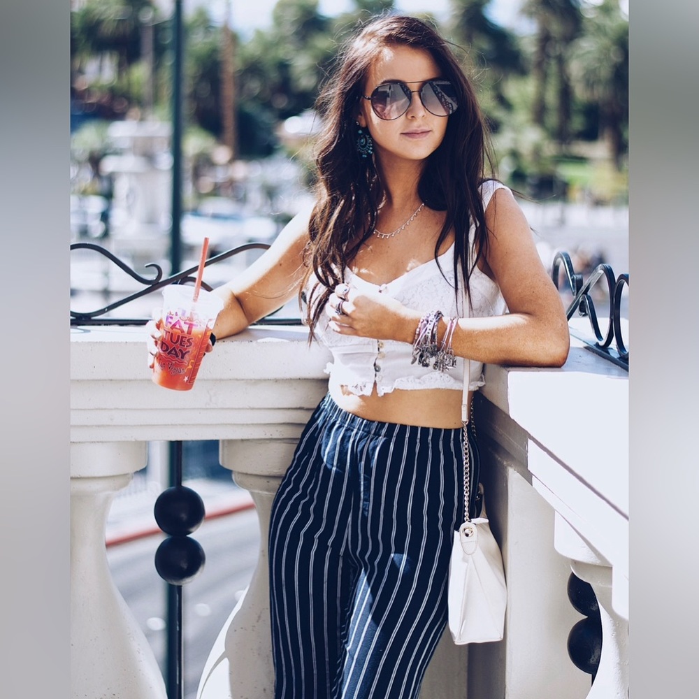 Brandy Melville Frankie pants striped navy white